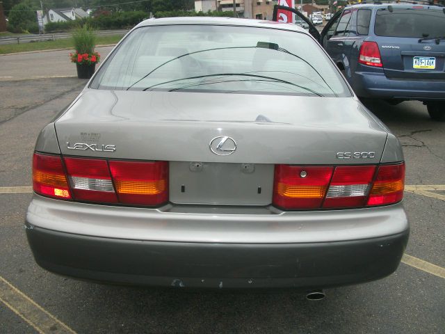 Lexus ES 300 1999 photo 0