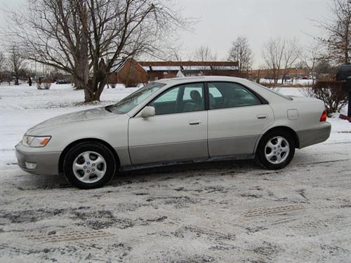 Lexus ES 300 1999 photo 1