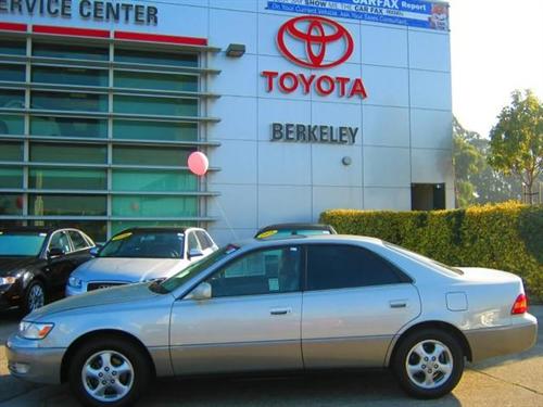 Lexus ES 300 1999 photo 1