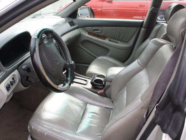 Lexus ES 300 1999 photo 5