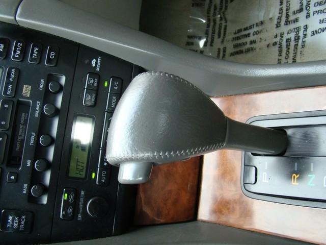 Lexus ES 300 1999 photo 4