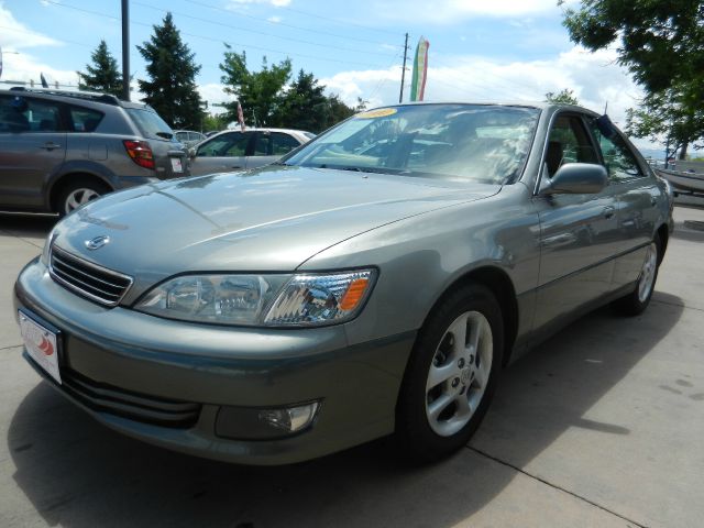 Lexus ES 300 2000 photo 1