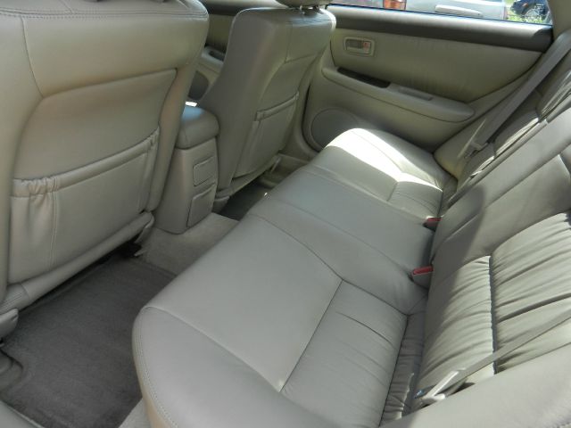 Lexus ES 300 2000 photo 10
