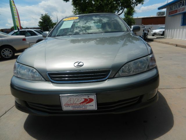 Lexus ES 300 2000 photo 14