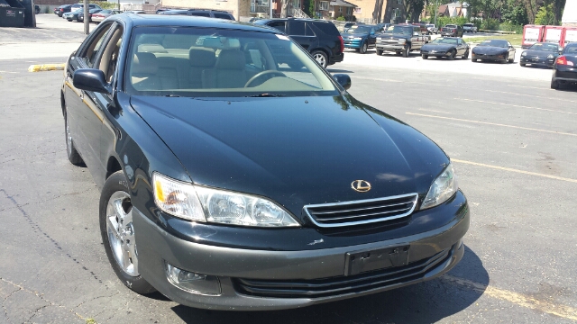 Lexus ES 300 2000 photo 2