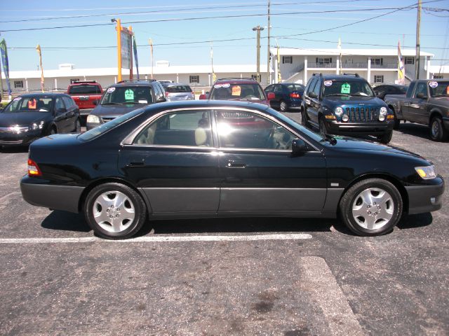 Lexus ES 300 2000 photo 4
