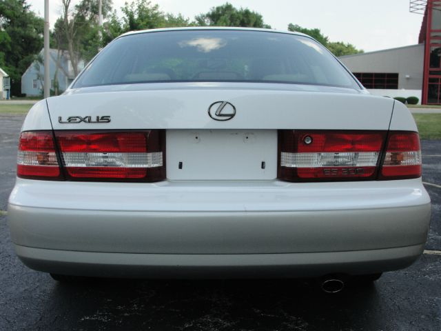 Lexus ES 300 2000 photo 4