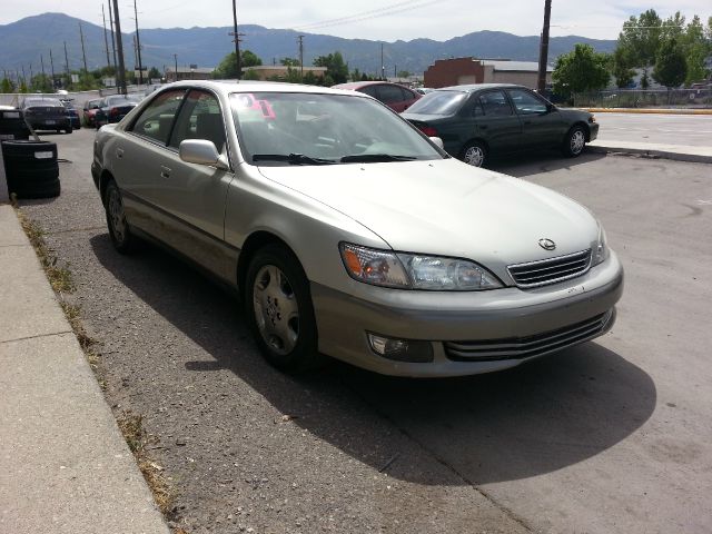 Lexus ES 300 2001 photo 3