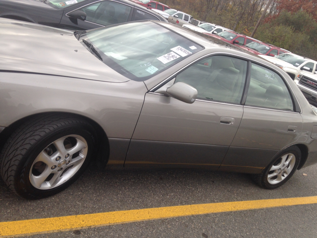 Lexus ES 300 2001 photo 4