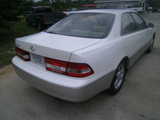 Lexus ES 300 2001 photo 1