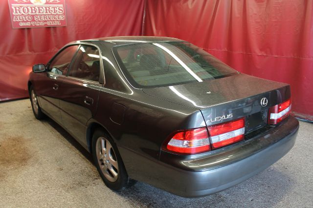 Lexus ES 300 2001 photo 10