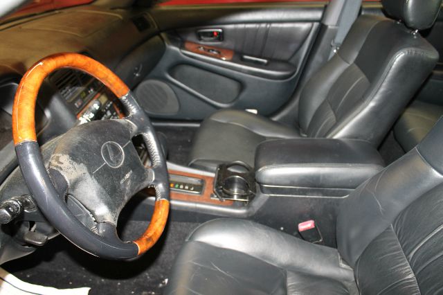 Lexus ES 300 2001 photo 2