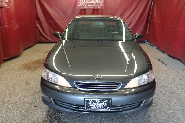 Lexus ES 300 2001 photo 9