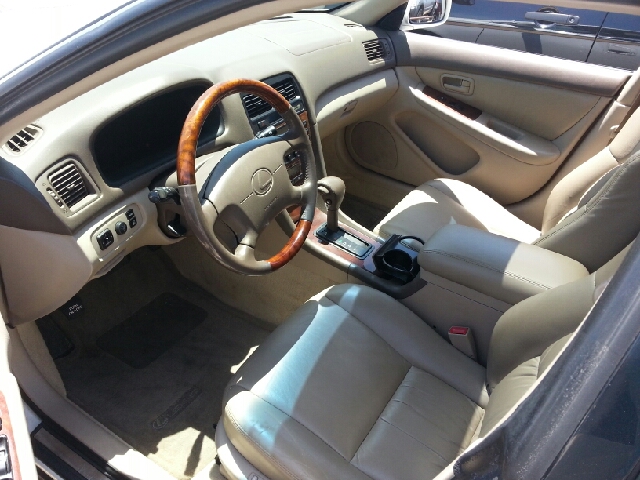 Lexus ES 300 2001 photo 2