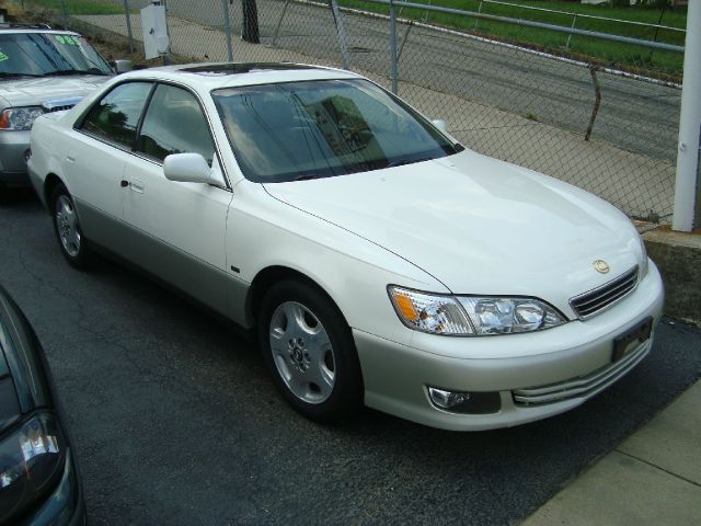 Lexus ES 300 2001 photo 3