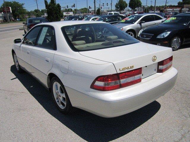 Lexus ES 300 2001 photo 19