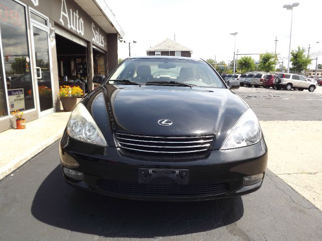 Lexus ES 300 2002 photo 2