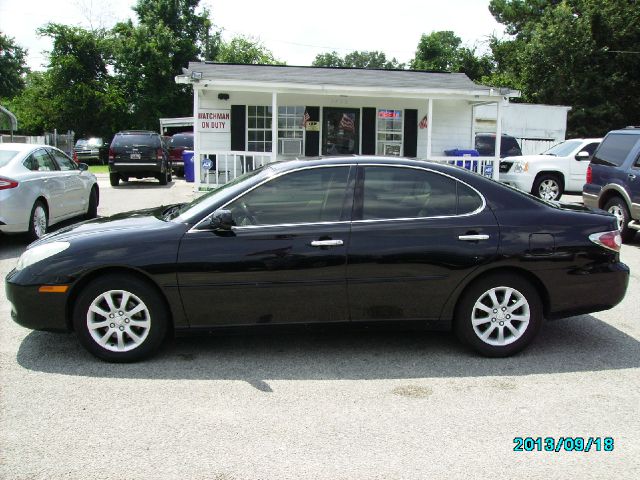 Lexus ES 300 2002 photo 2