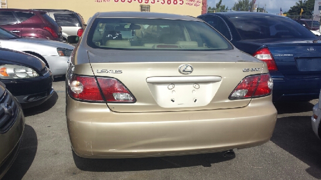Lexus ES 300 2002 photo 3