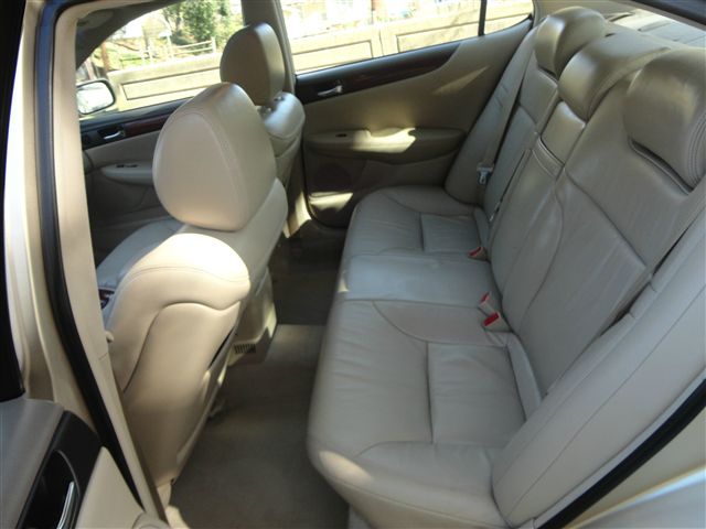 Lexus ES 300 2002 photo 19
