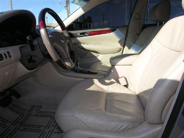 Lexus ES 300 2003 photo 3