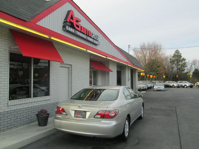 Lexus ES 300 2003 photo 2