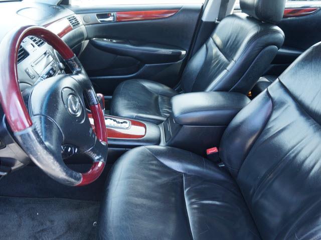 Lexus ES 300 Unknown Sedan