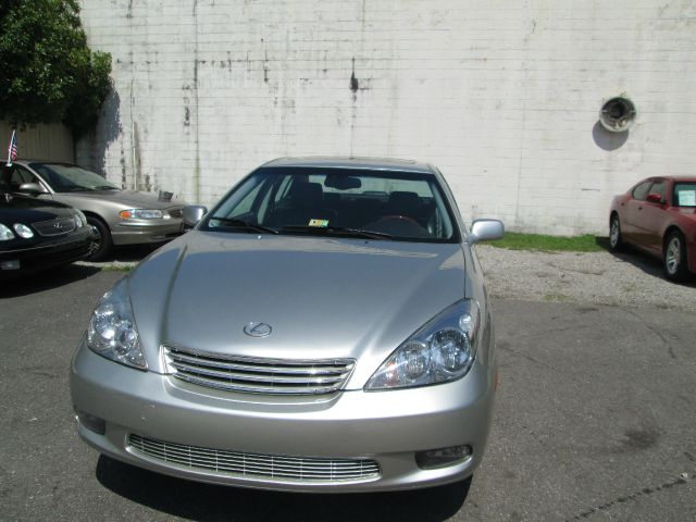 Lexus ES 300 2003 photo 2