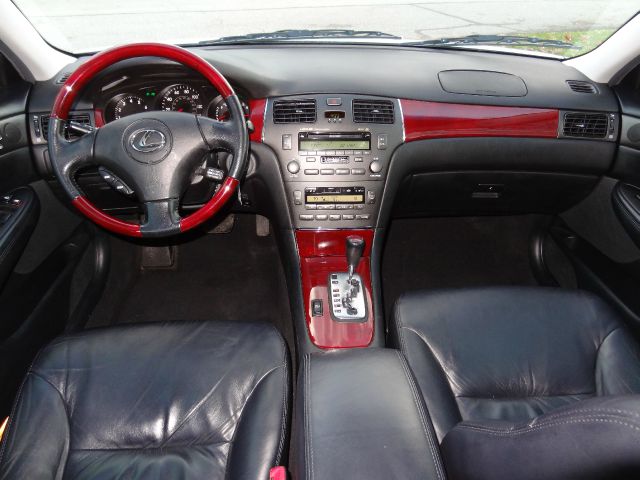 Lexus ES 330 2004 photo 2