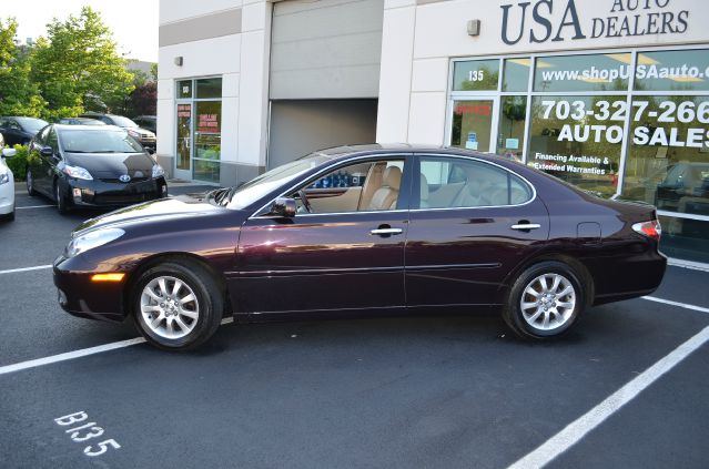 Lexus ES 330 Base Sedan
