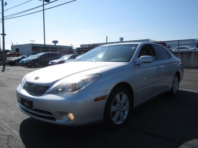 Lexus ES 330 2005 photo 2