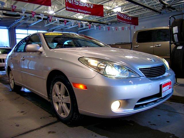 Lexus ES 330 Unknown Sedan