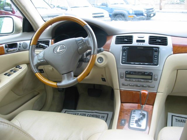 Lexus ES 330 2005 photo 2