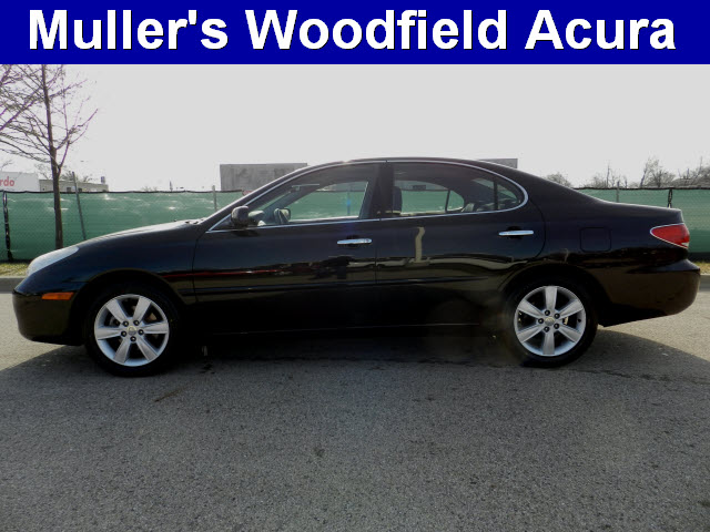 Lexus ES 330 Base Unspecified