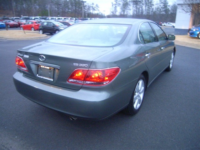 Lexus ES 330 2005 photo 4