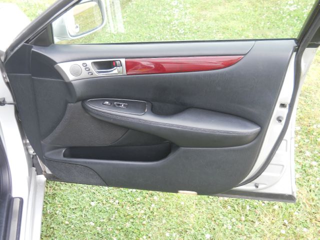 Lexus ES 330 2005 photo 12
