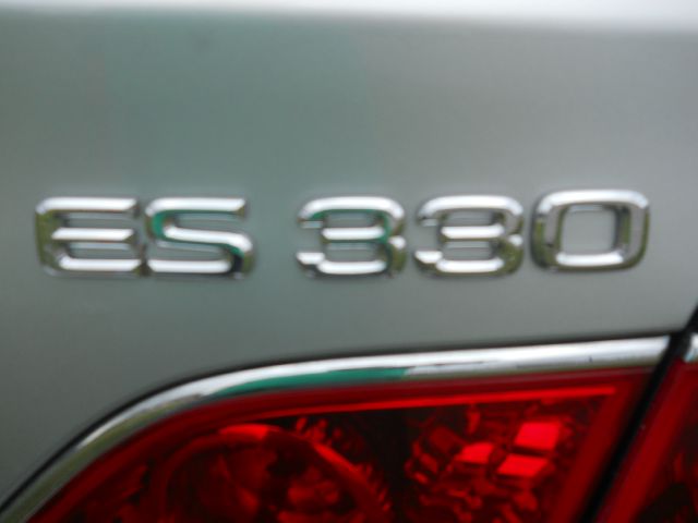 Lexus ES 330 2005 photo 18