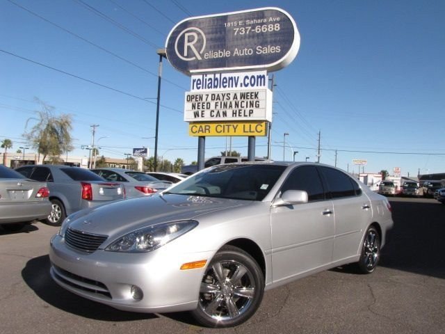 Lexus ES 330 Base Unspecified