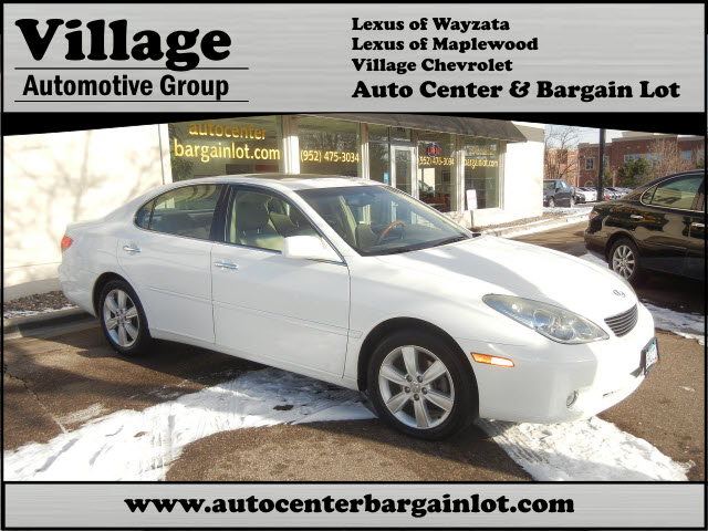 Lexus ES 330 Base Unspecified