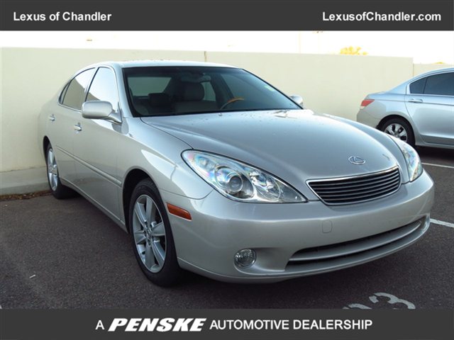 Lexus ES 330 Base Unspecified