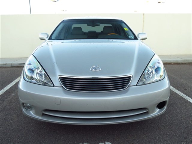 Lexus ES 330 2005 photo 2