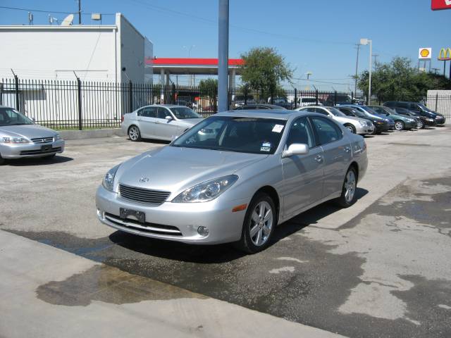 Lexus ES 330 Vp 4x4 Sedan