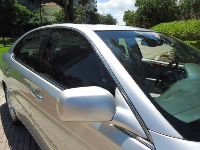 Lexus ES 330 2005 photo 16