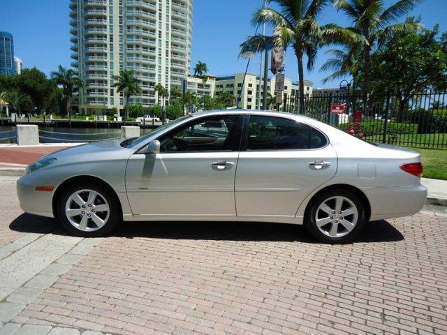 Lexus ES 330 2005 photo 21