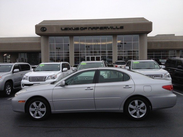 Lexus ES 330 Base Unspecified