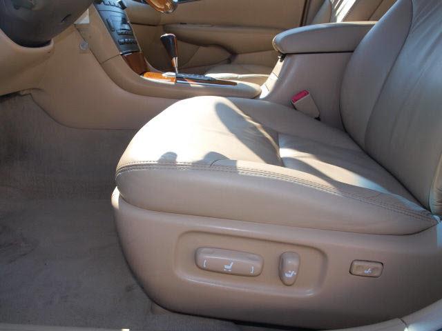 Lexus ES 330 2005 photo 2