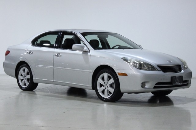 Lexus ES 330 Base Unspecified