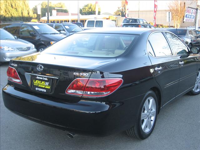 Lexus ES 330 2005 photo 2