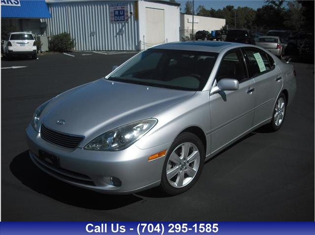 Lexus ES 330 Touring Platinum Ed Sedan