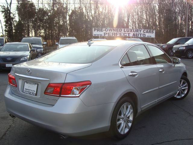 Lexus ES 350 2010 photo 5